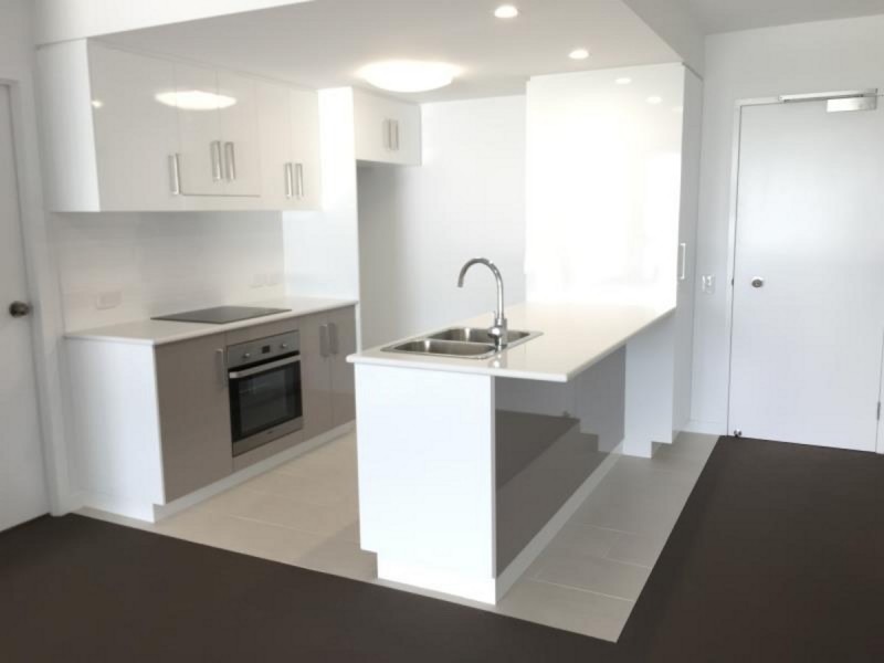 703/2-4 Victoria Parade, Rockhampton City QLD 4700